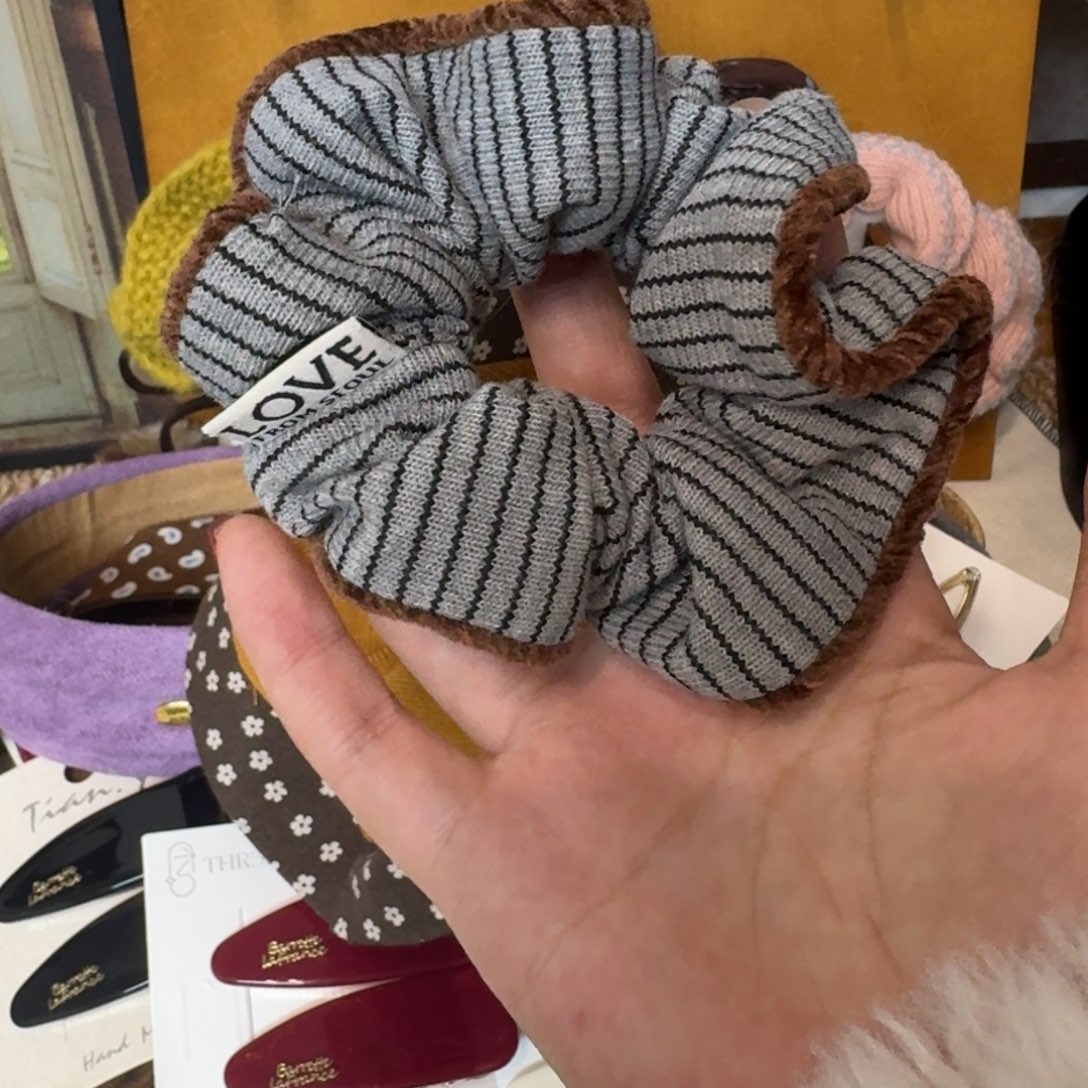 布艺铁合金咖色条纹肠圈