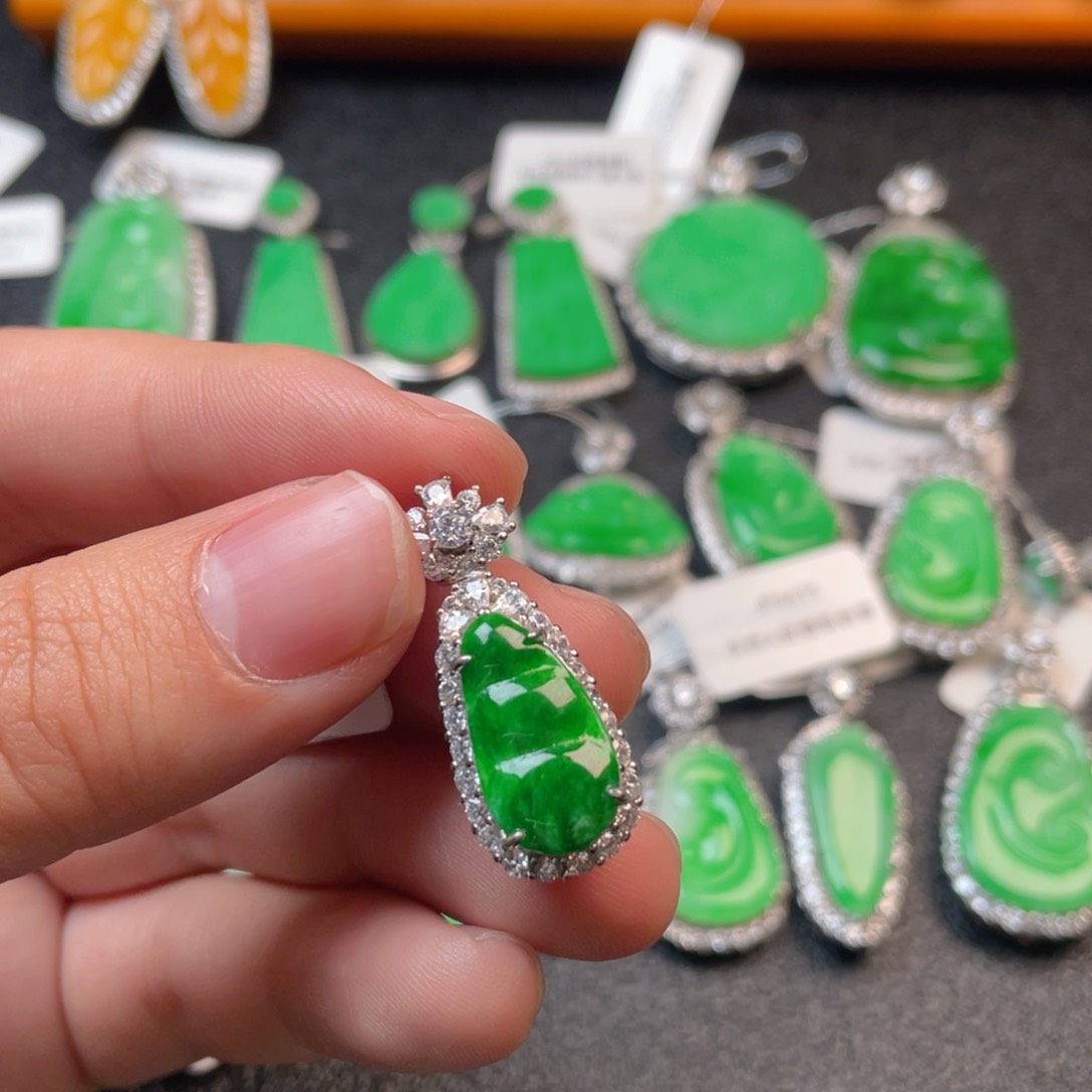 翡翠吊坠(不含链)银S925镶嵌