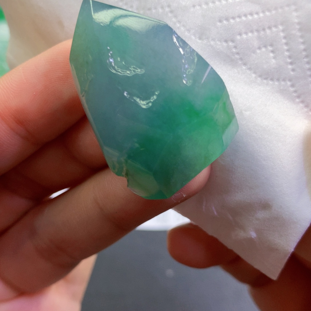 【闪购商品】翡翠吊坠(不含链)未镶嵌