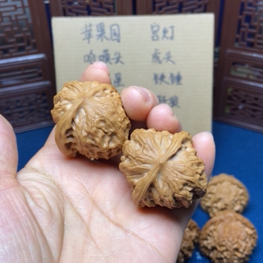 文玩核桃把件野狼37