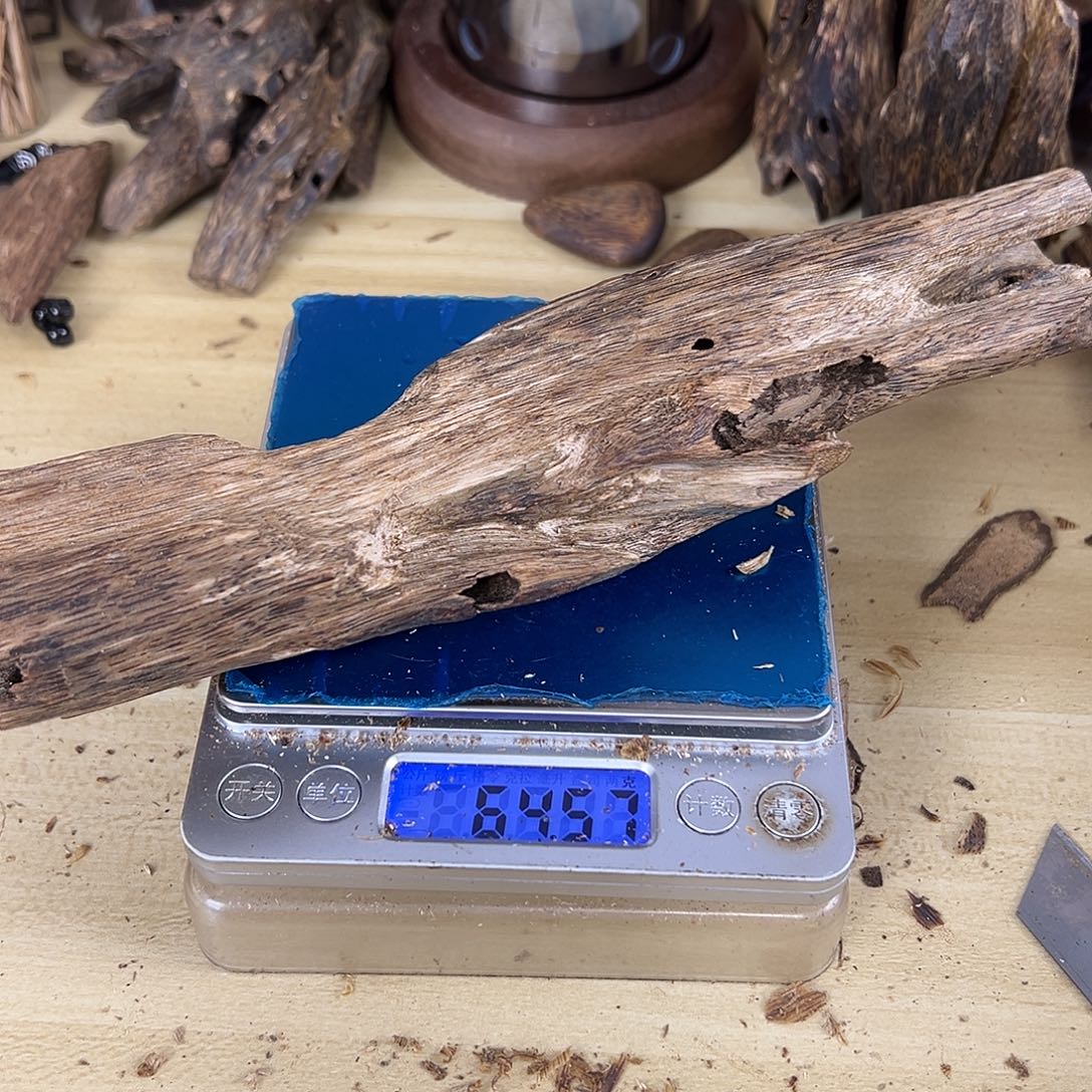 香料绿棋楠虫漏64克透顶绿