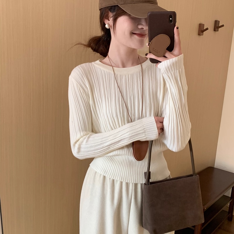 法式慵懒风高级感毛衣女2025秋冬新款软糯修身显瘦坑条针织上衣潮