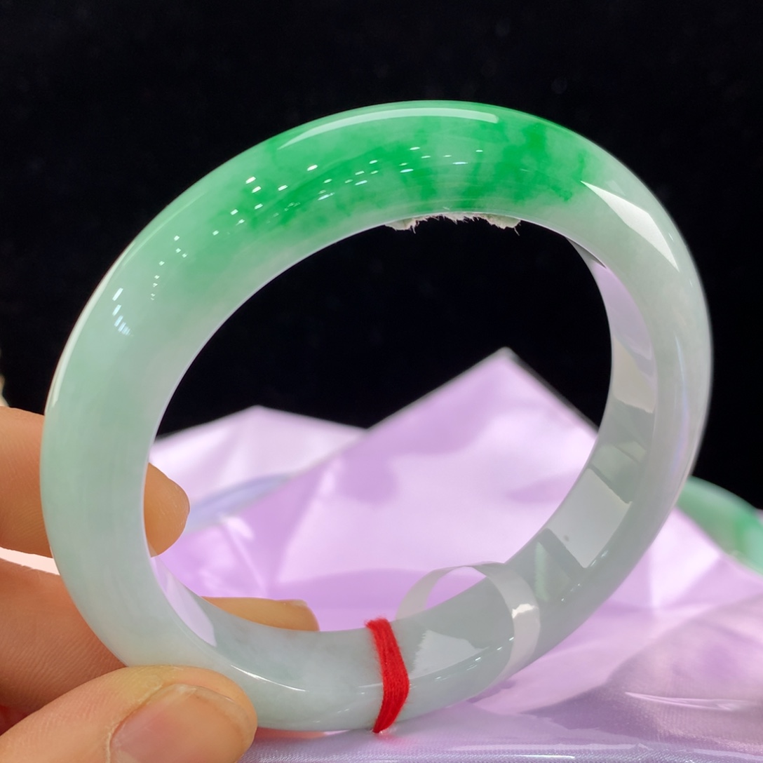 翡翠手镯未镶嵌111-0060