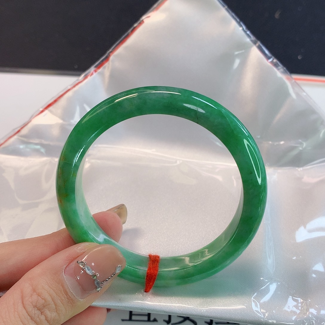 翡翠手镯未镶嵌天然翡翠A货212