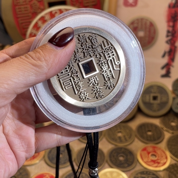 铜现代仿制工艺品