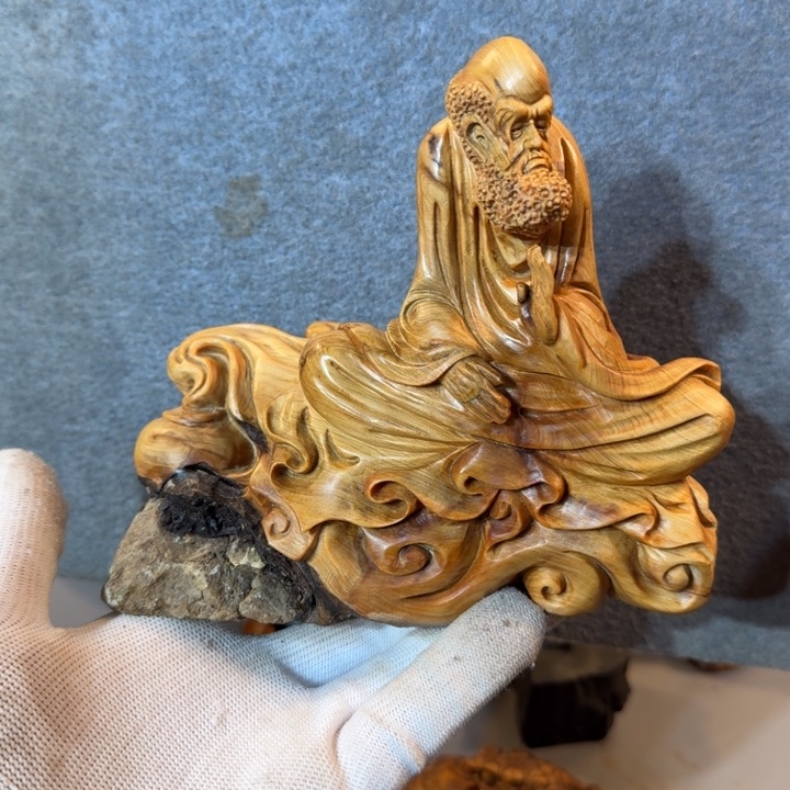 崖柏摆件手把件等