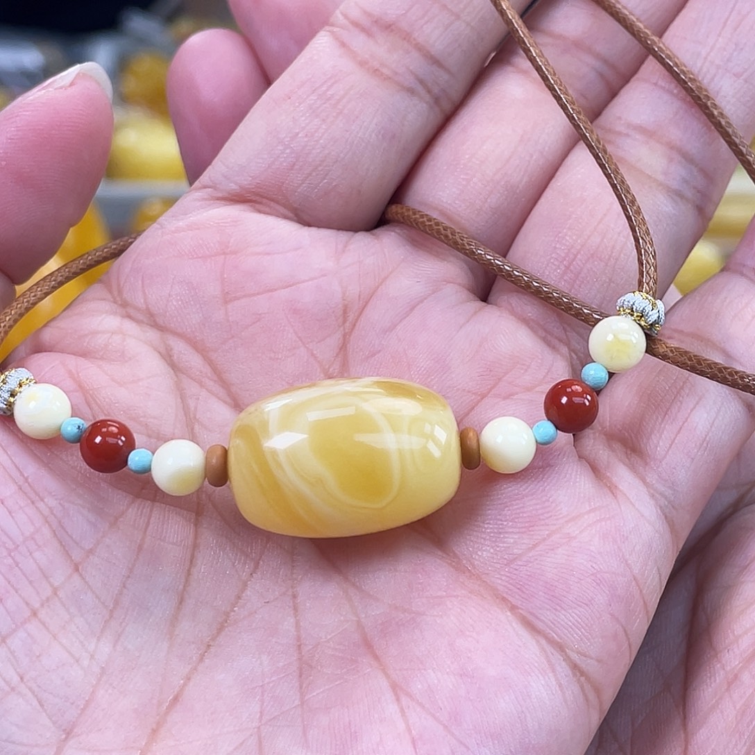 琥珀未镶嵌珠宝奇石h7