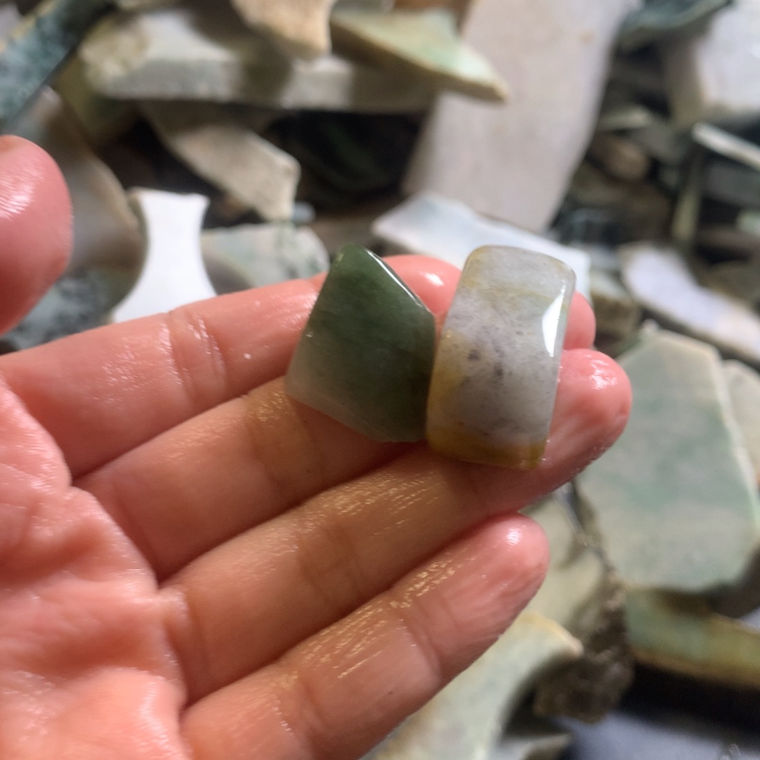 翡翠颈饰未镶嵌缅甸翡翠