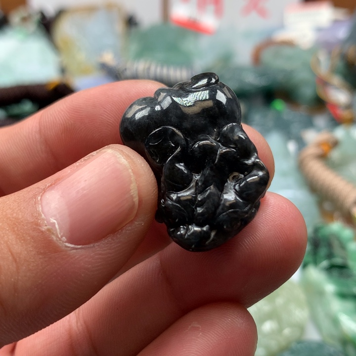 翡翠颈饰未镶嵌保真天然a货翡翠