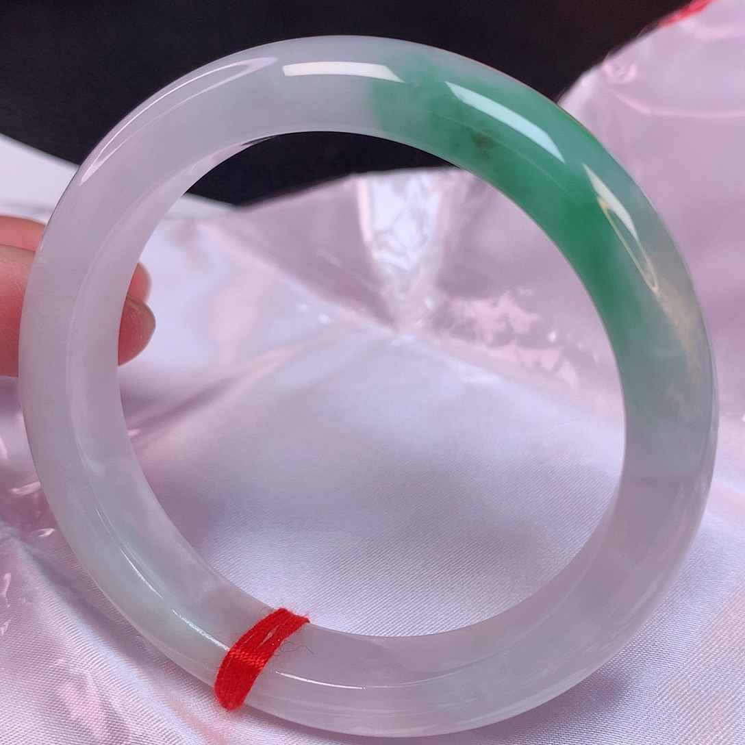 翡翠手镯未镶嵌57 翡翠手镯