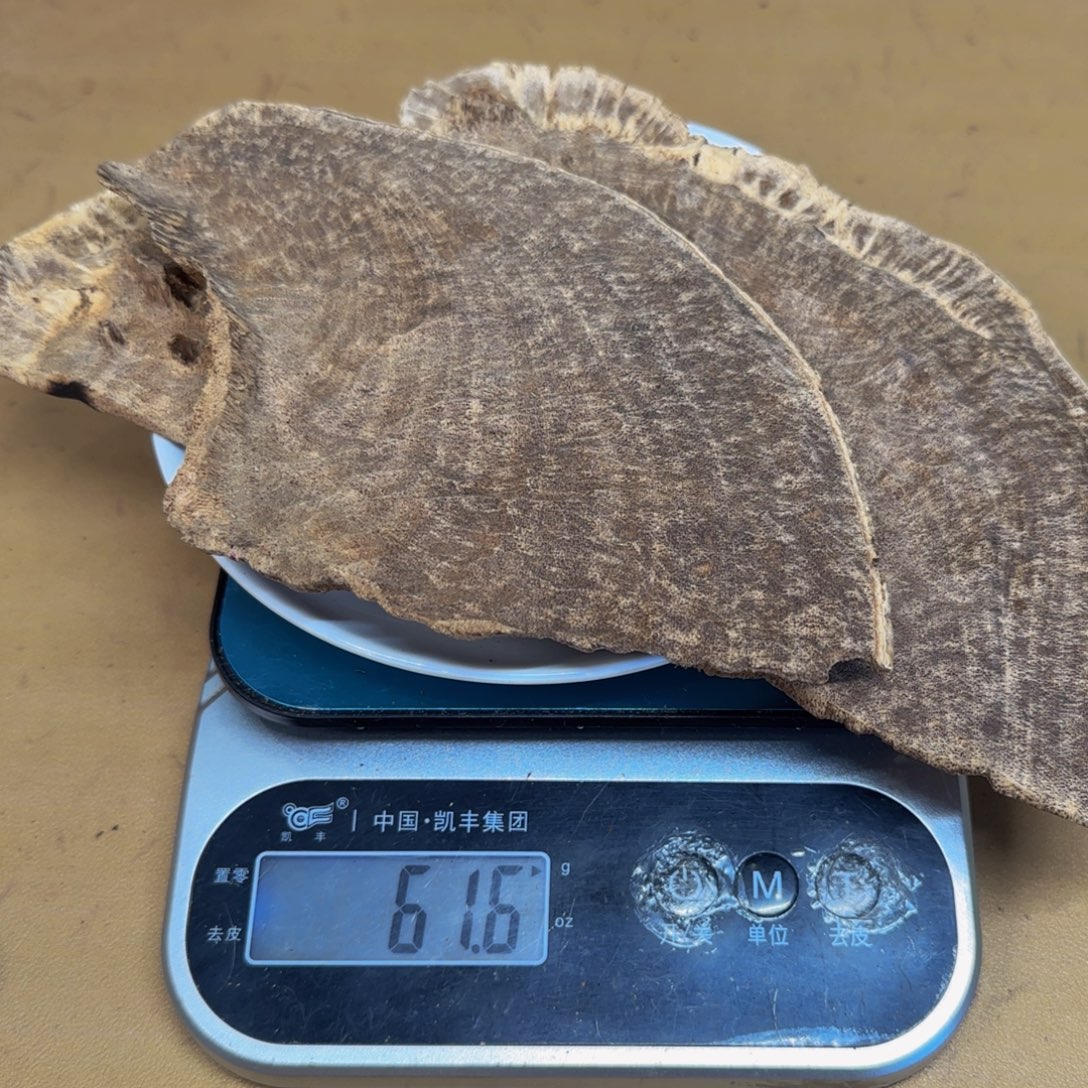 沉香沉香碎屑海南铁头61.6克