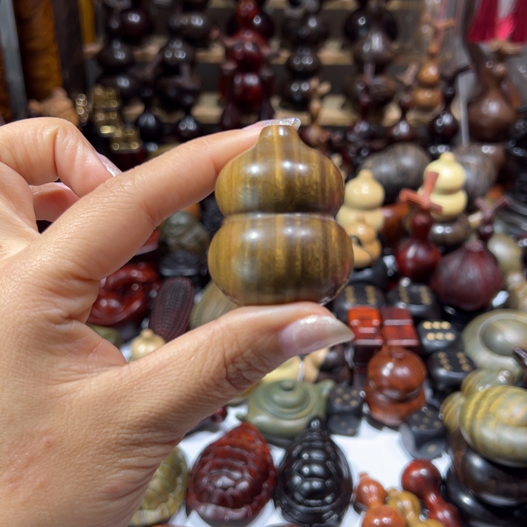 咩****香榧木葫芦葫芦葫芦