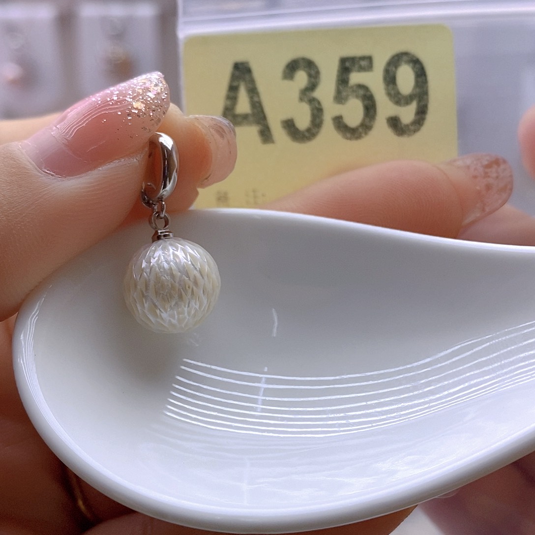 淡水珍珠颈饰未镶嵌