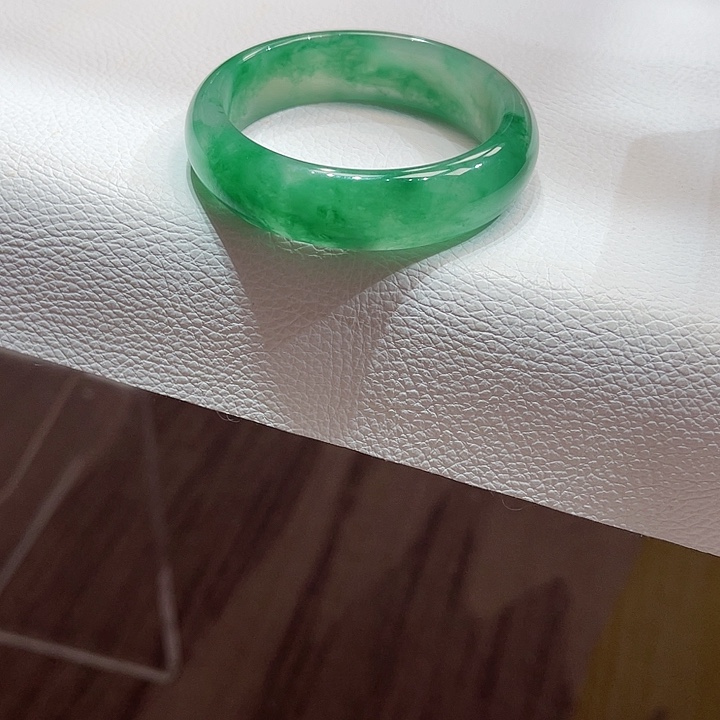 石英质玉手镯未镶嵌糖*