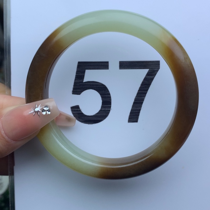 未镶嵌手镯和田玉86