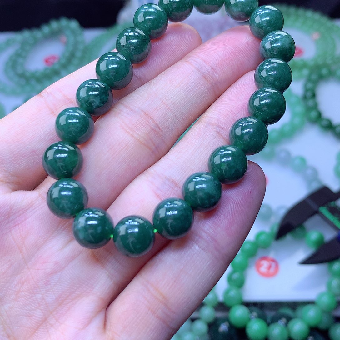 翡翠未镶嵌毛衣链