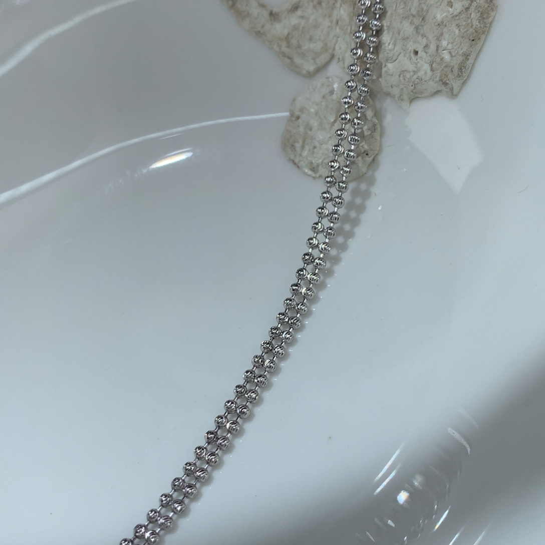 小****淡水珍珠银S925镶嵌项链