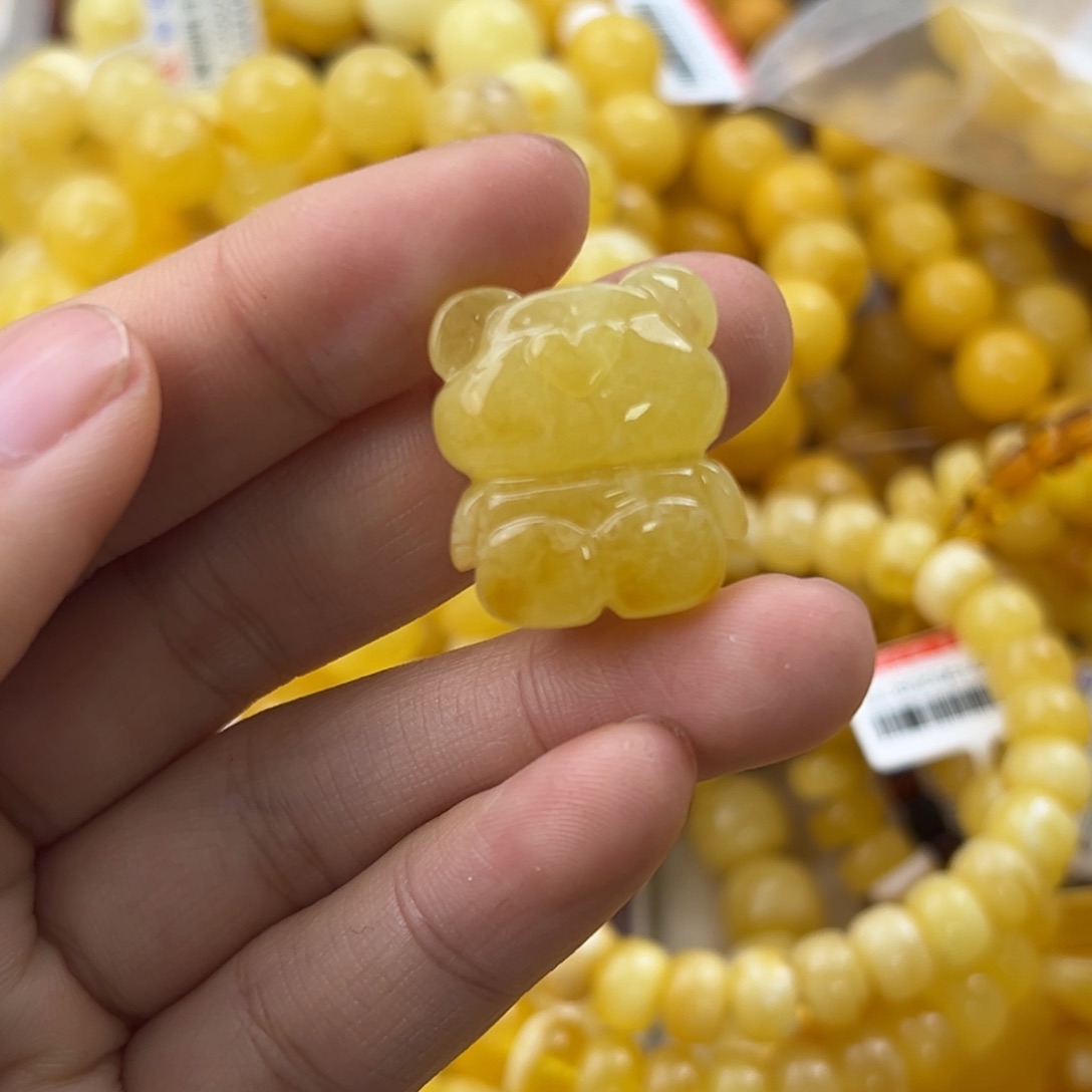 琥珀珠宝奇石未镶嵌