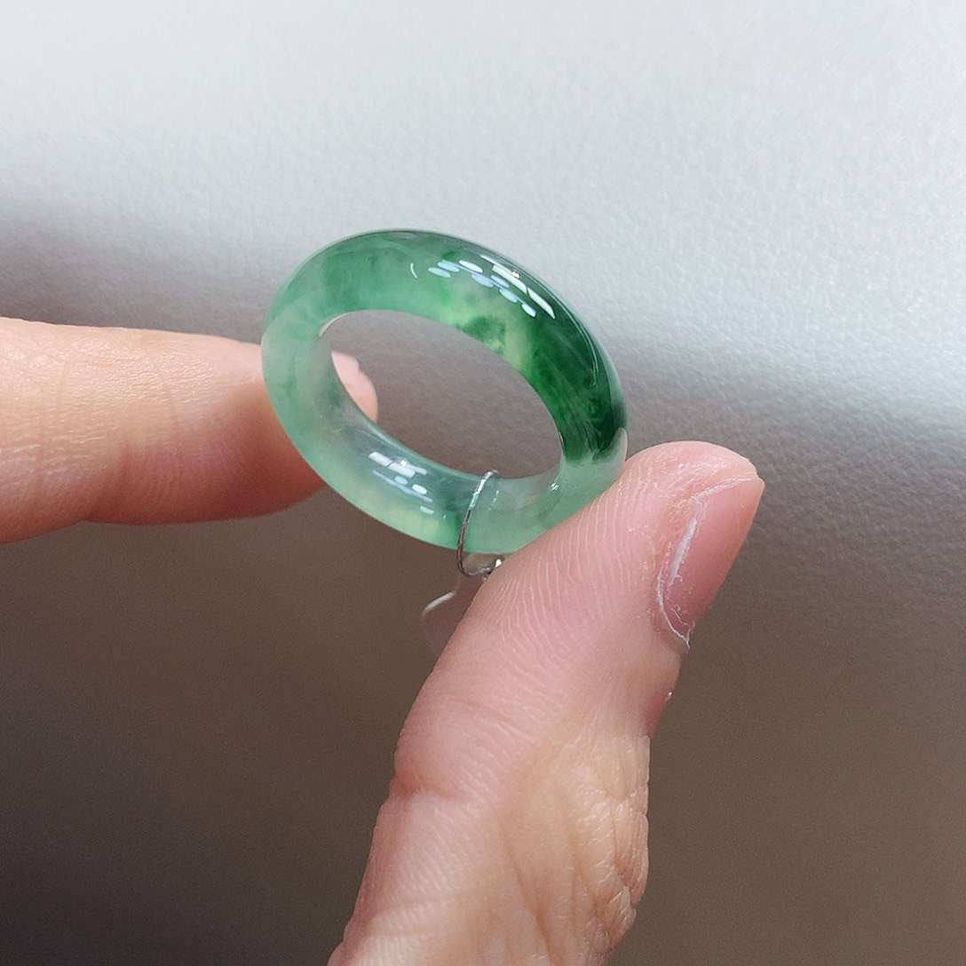 翡翠戒指未镶嵌13号