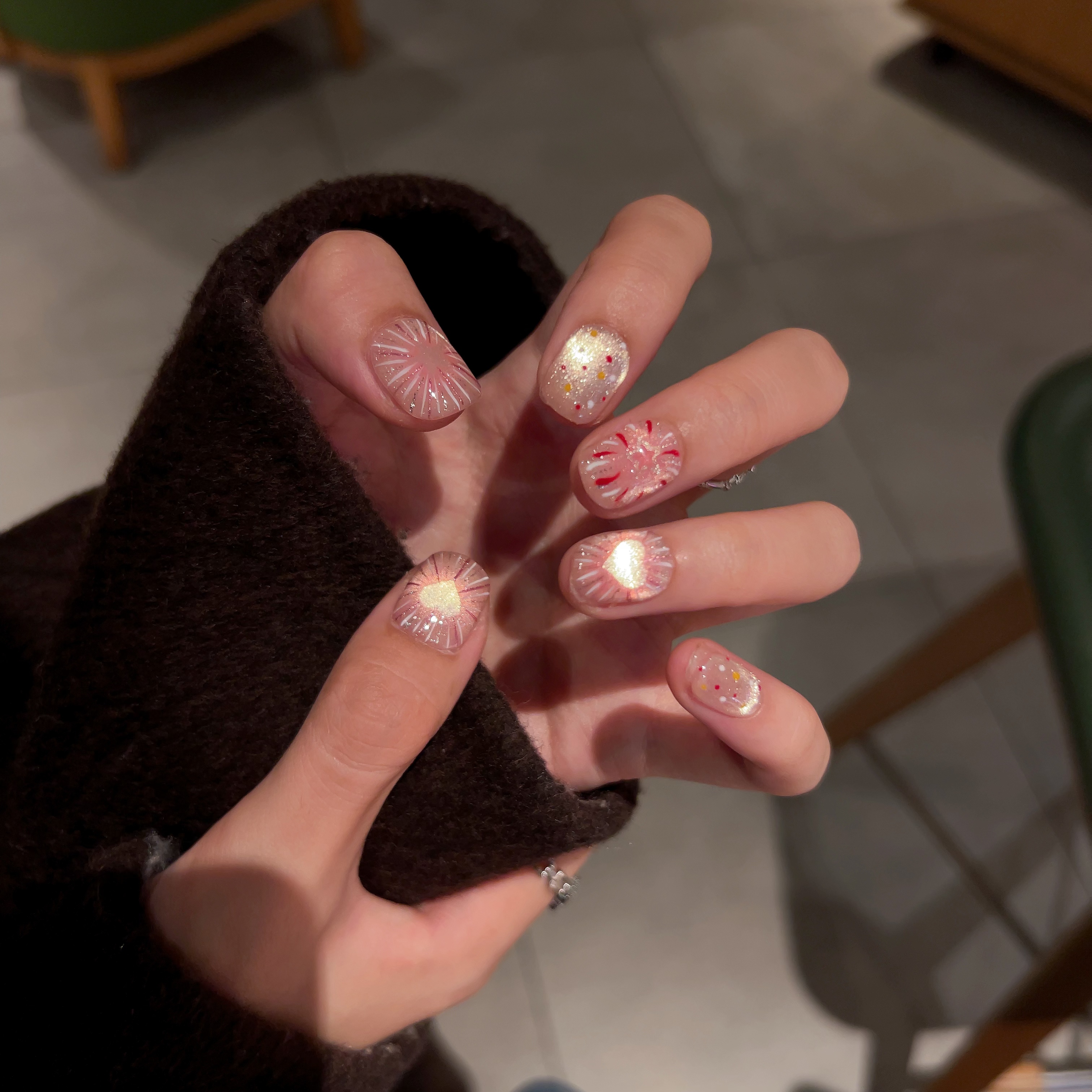 【绚烂烟花】节日氛围感烟花爱心猫眼手工穿戴甲