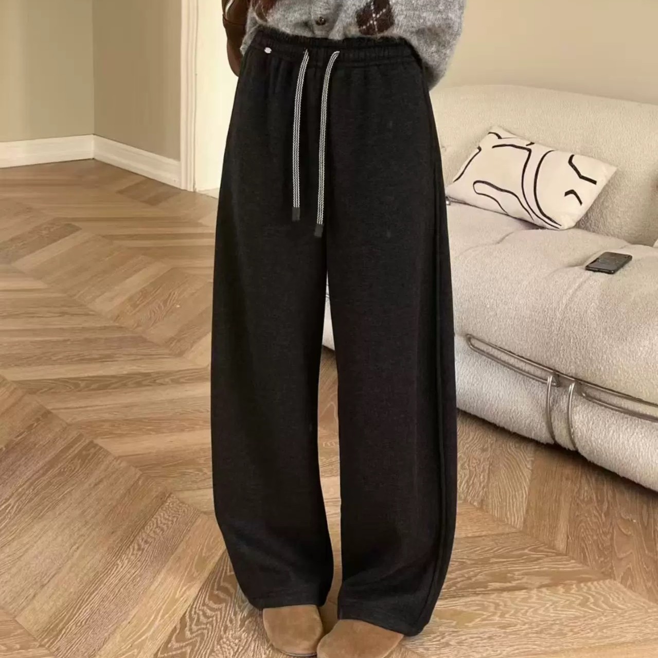 冬季加绒休闲裤2025流行网红女裤新款爆款小众炸街直筒裤女装潮潮