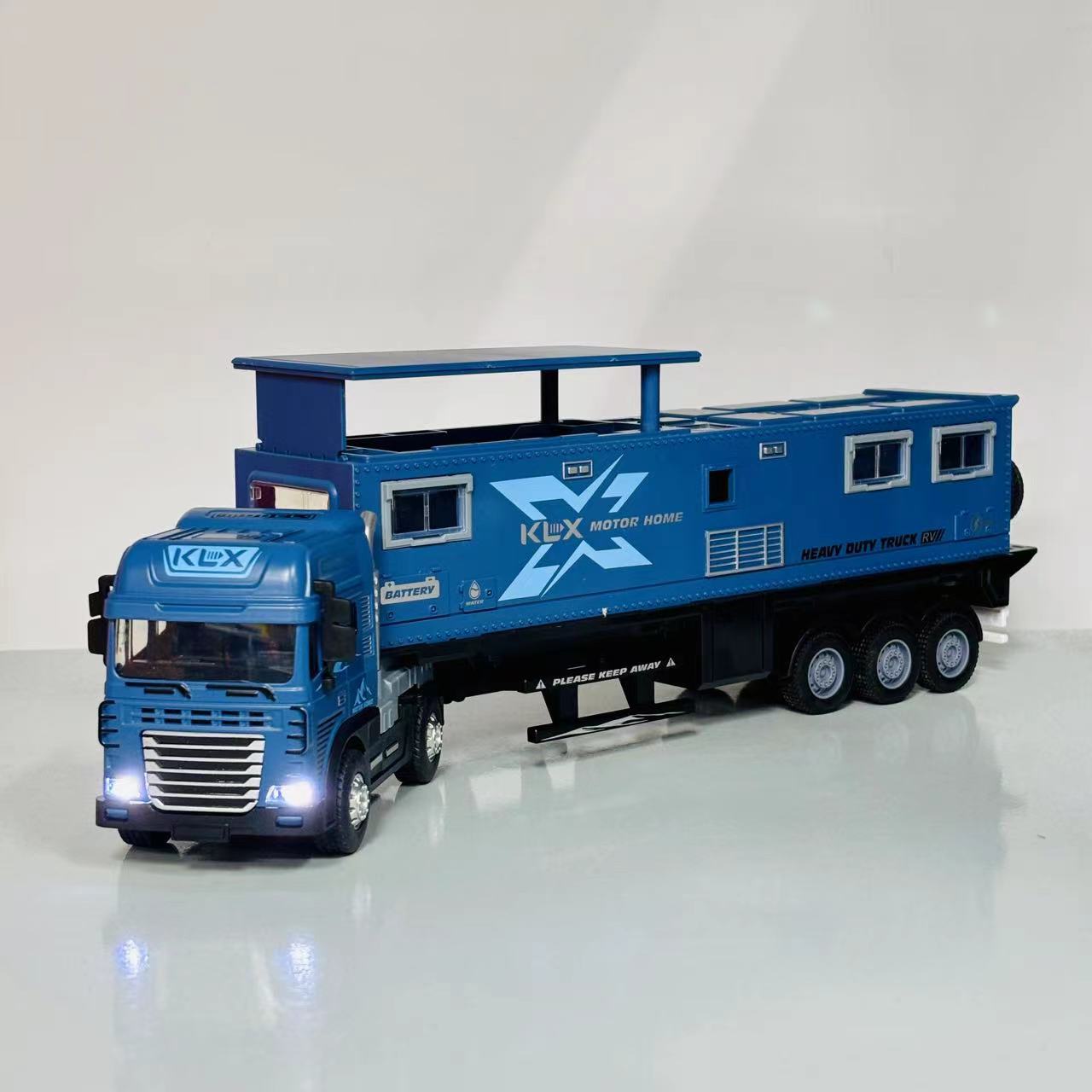 超大号声光（旅行房车）带回力