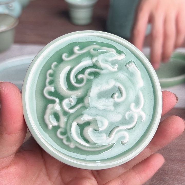 龙泉云间青瓷小米茶器