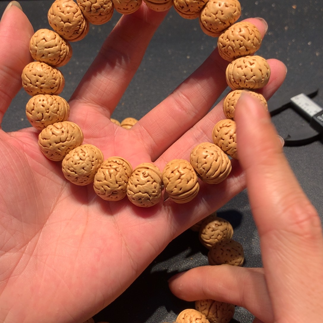 手串/手链核桃纽扣手串三十七链接