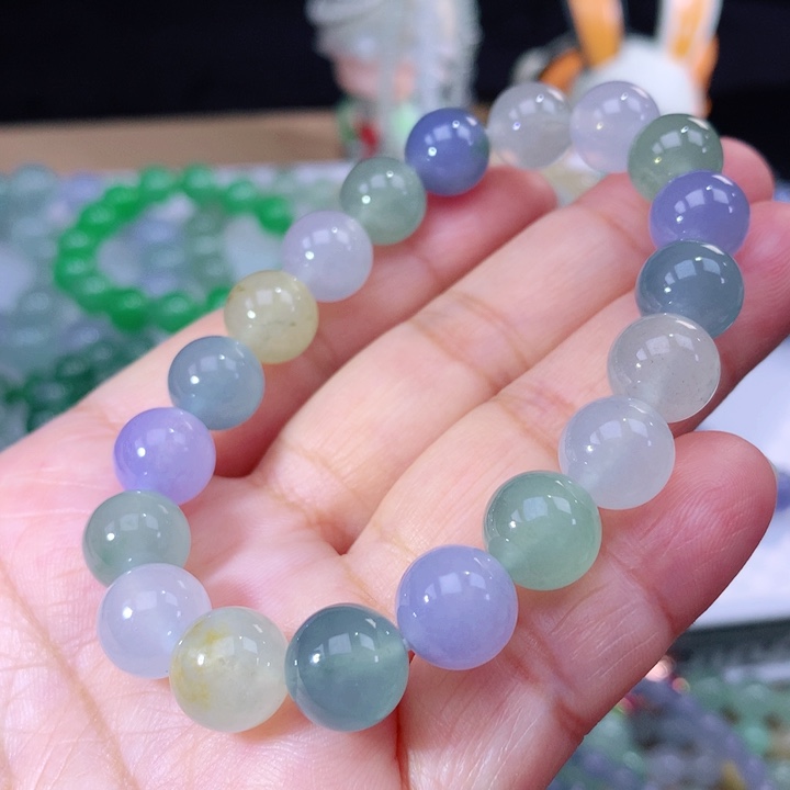 翡翠手链未镶嵌翡翠