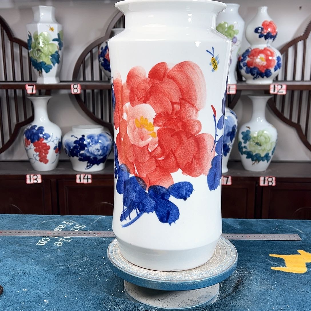 摆件景德镇陶瓷书红牡