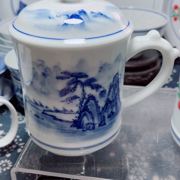 青花玲珑山水办公杯