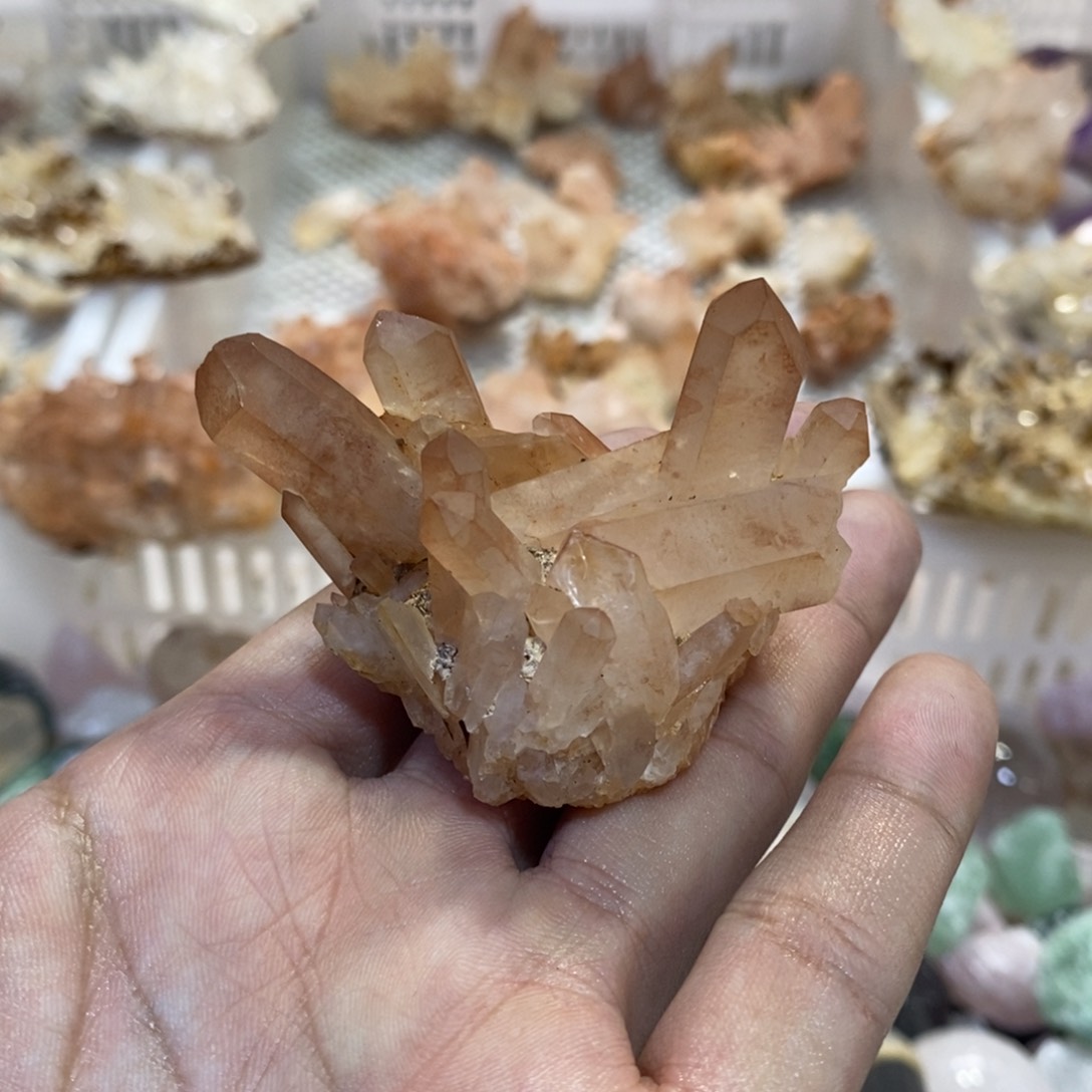 未镶嵌珠宝半成品水晶