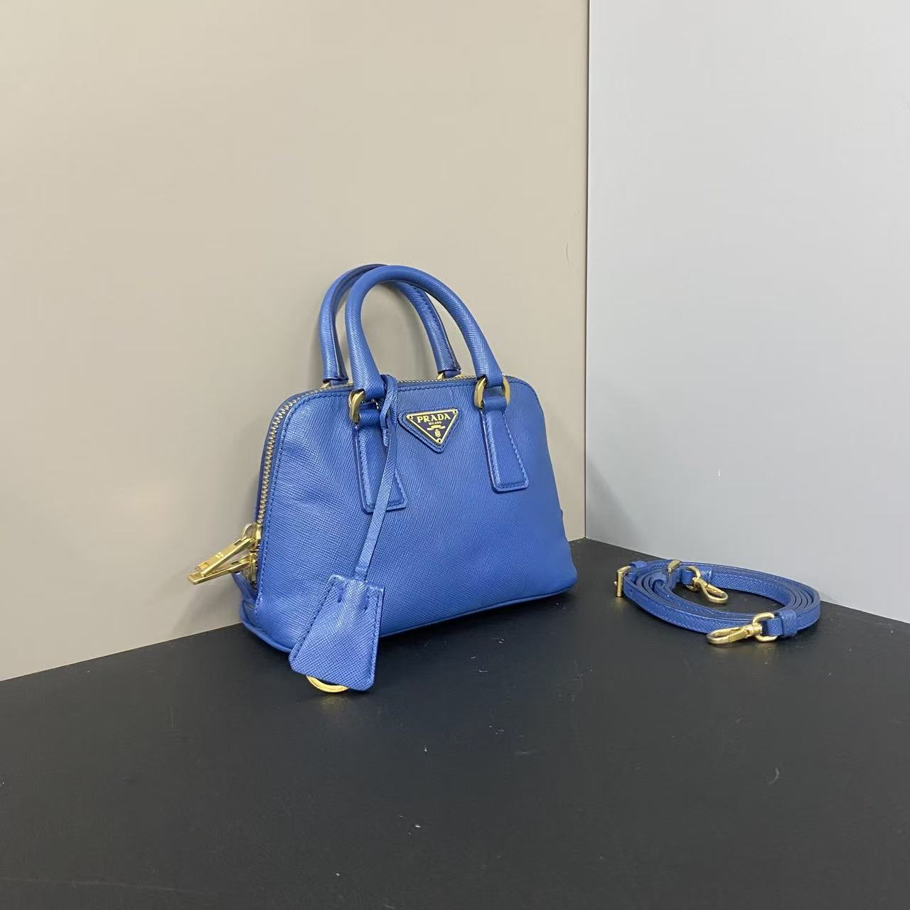 95新 Prada/普拉达 4994  dm  /二奢包包