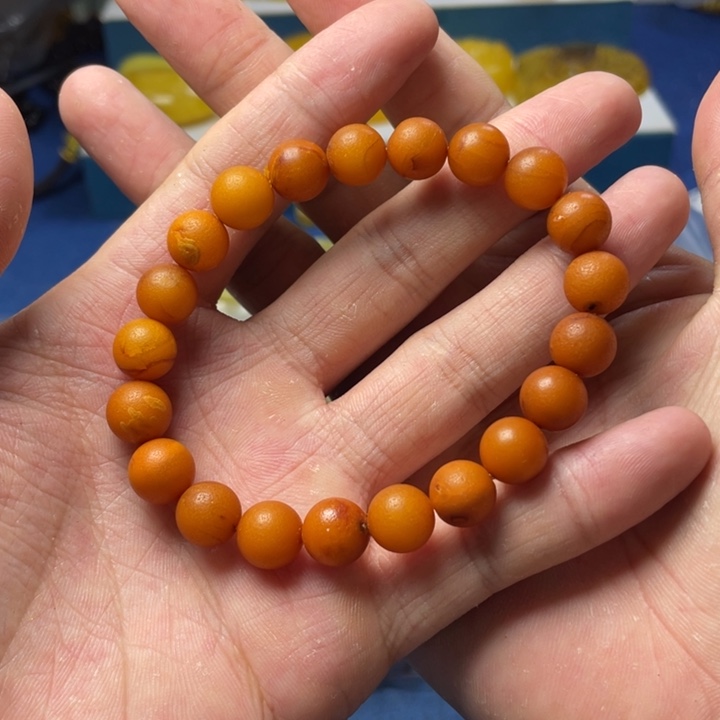 未镶嵌琥珀珠宝奇石