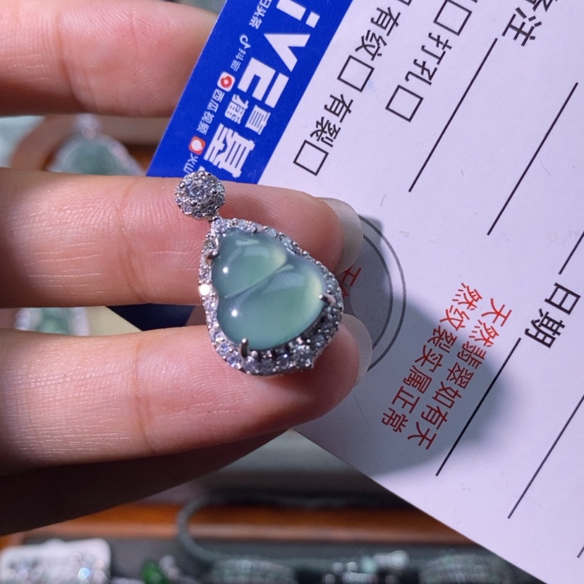 【闪购商品】颈饰未镶嵌翡翠