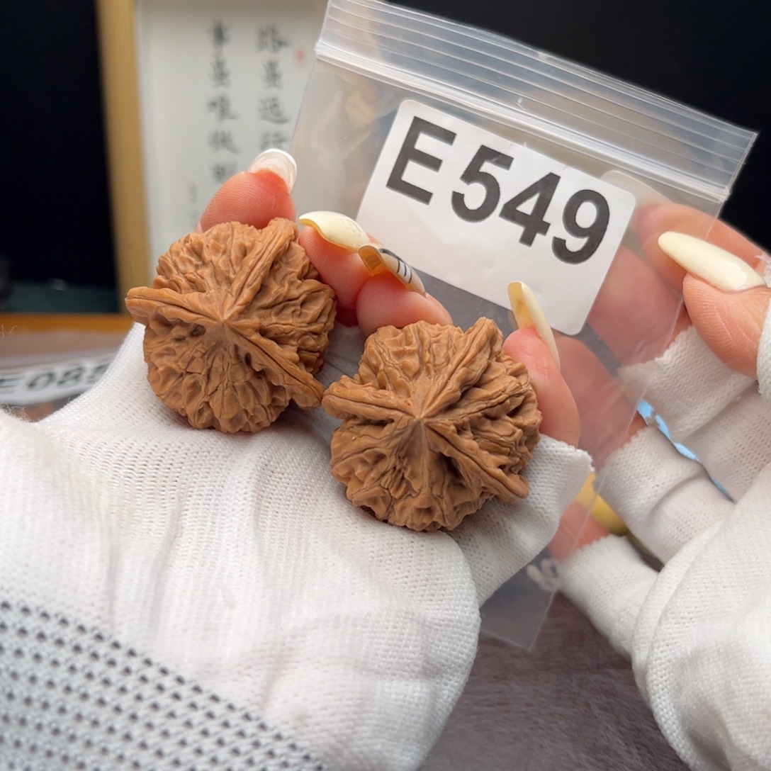 把件文玩核桃38✖️39玉玺正丁e549