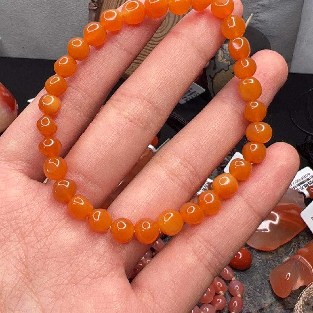 石英质玉（黄龙玉）手串未镶嵌1