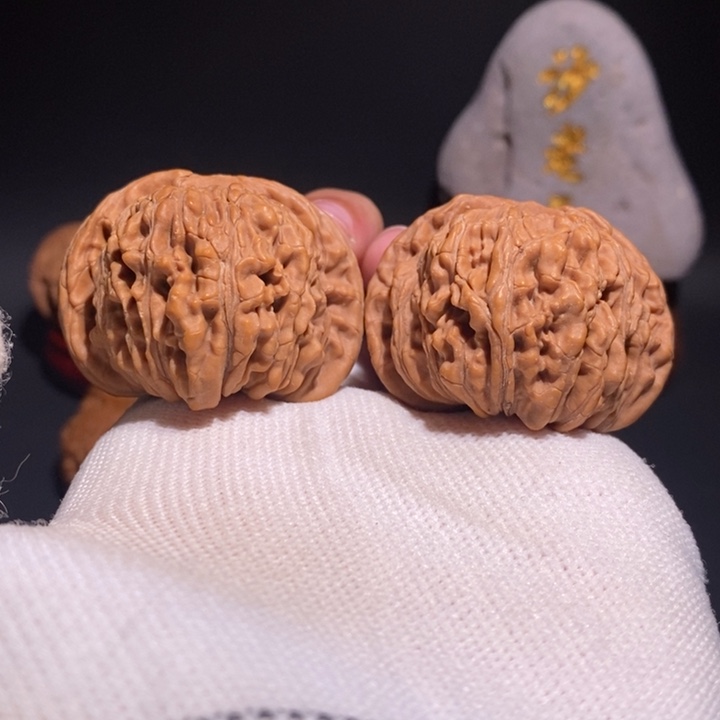 文玩核桃吊坠肖****)全品43楼子