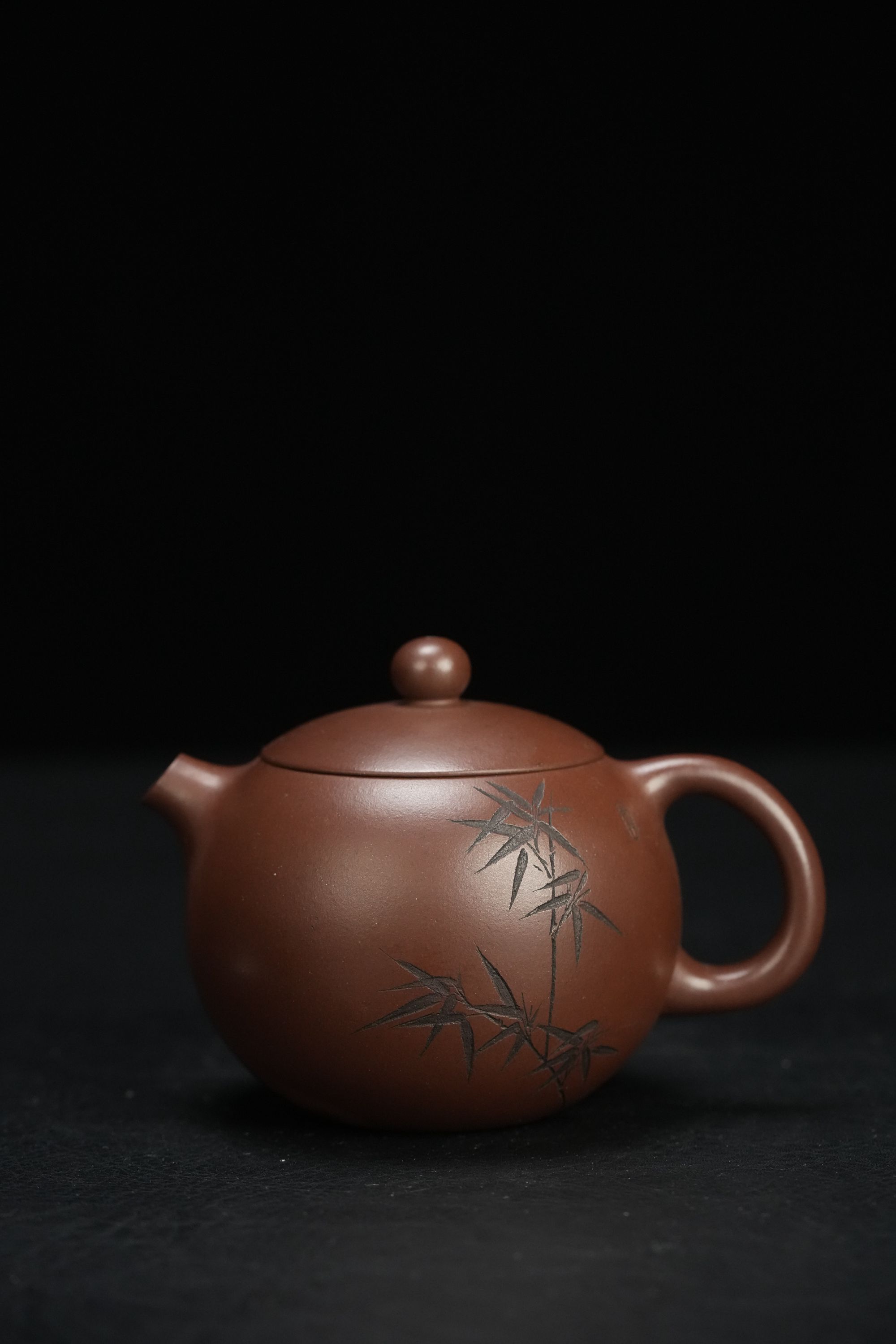 凡凡会客厅 HX62杨瑶芬西施 昌鸿刻绘紫泥250cc 紫砂壶