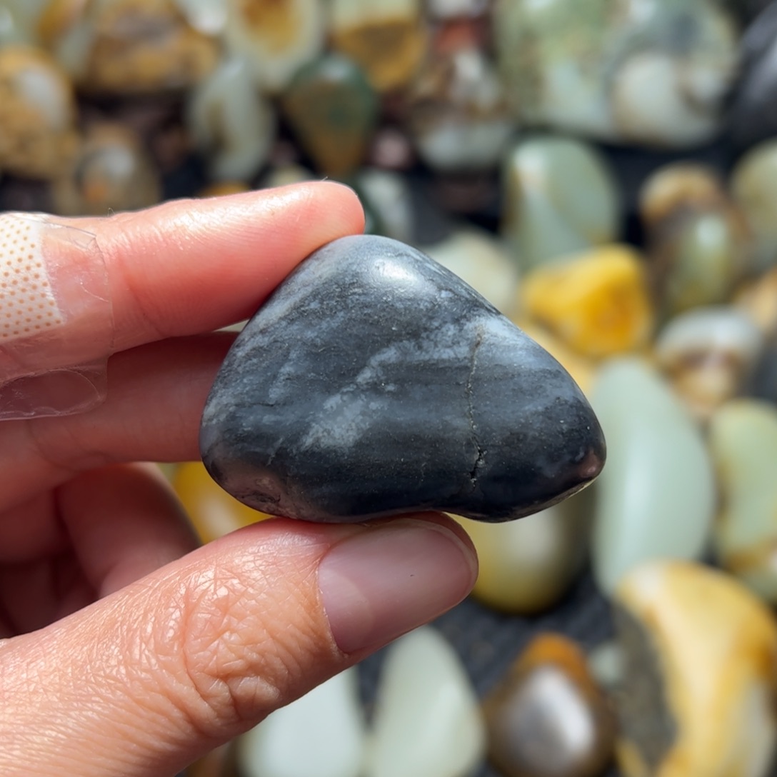 和田玉（青玉） 31未镶嵌