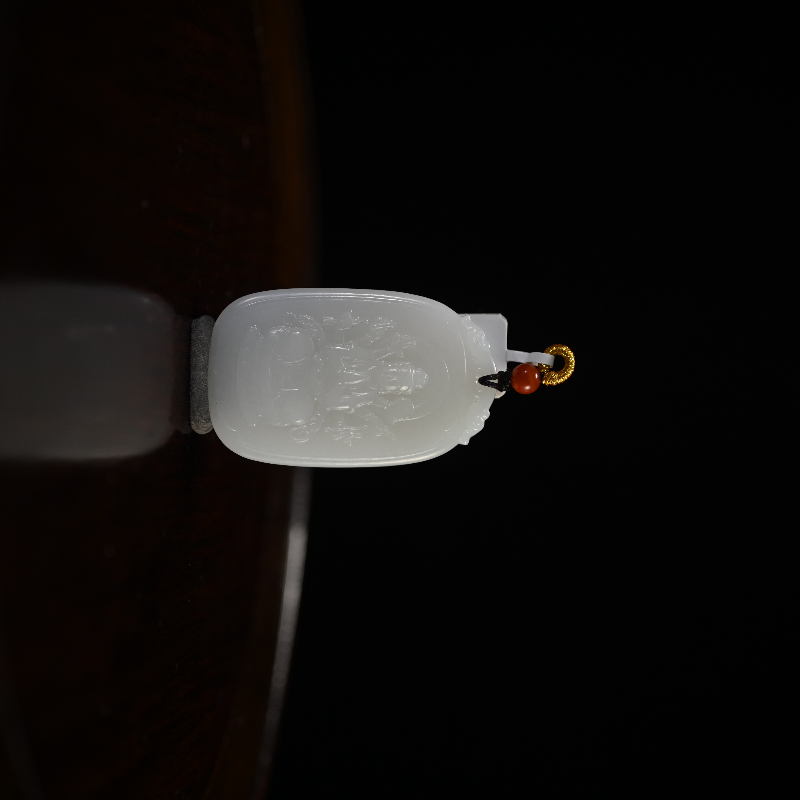 Lot8810和田玉白玉千手观音挂牌/杭拍