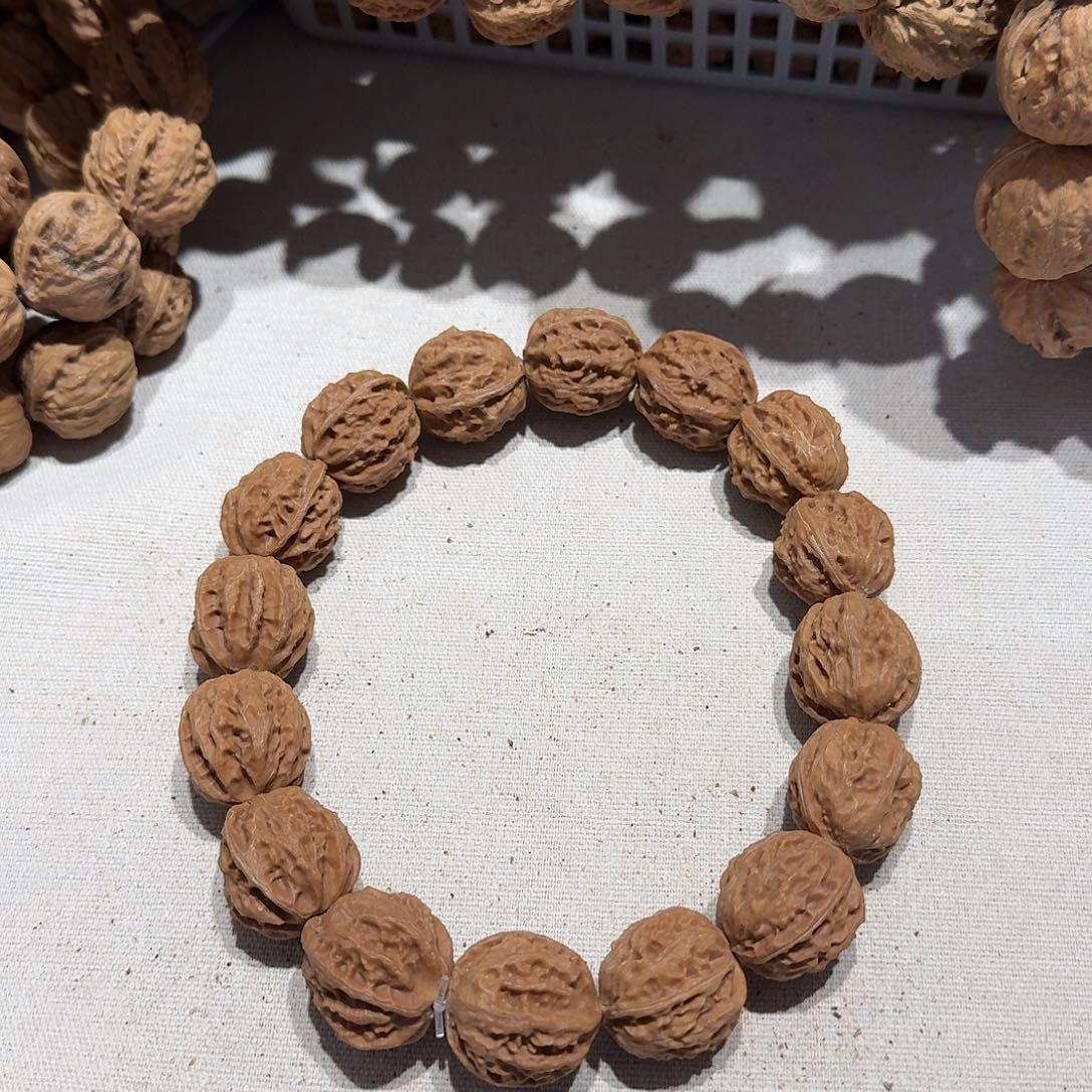 核桃手串/手链35号边22肚22高24