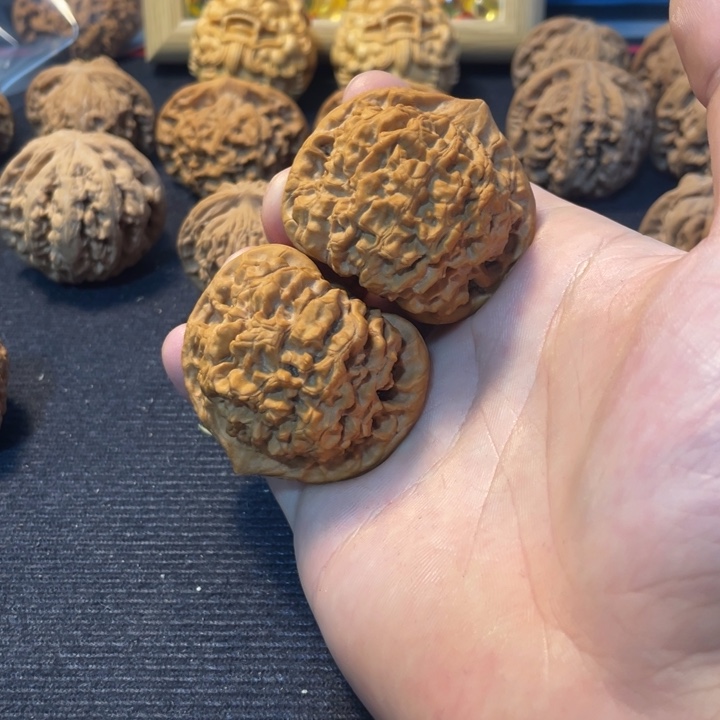 旷***风文玩核桃官帽45尺