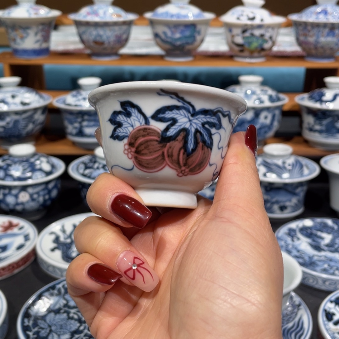 景德镇陶瓷手工艺术