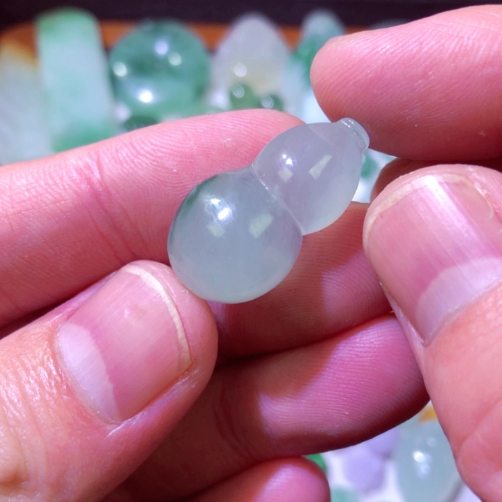 定制翡翠未镶嵌天然a货翡翠