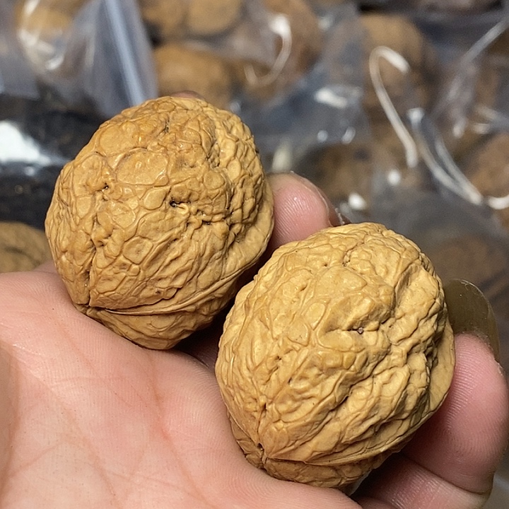 文玩核桃把件志成云铁文玩80