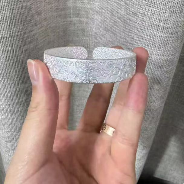 非金属珐琅手镯 999.9银古法莲花吉言内壁祥云纹开口镯