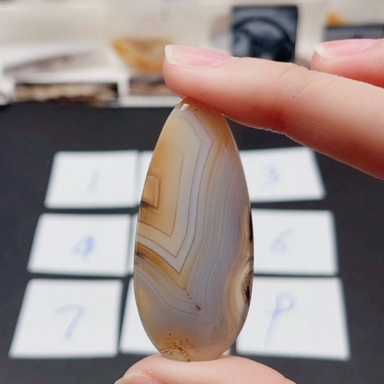 玛瑙/玉髓珠宝奇石未镶嵌