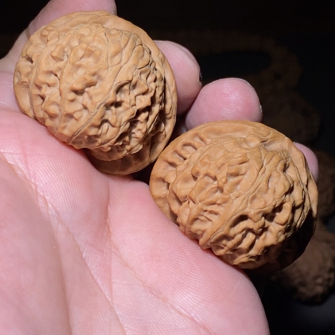 文玩核桃吊坠宫灯