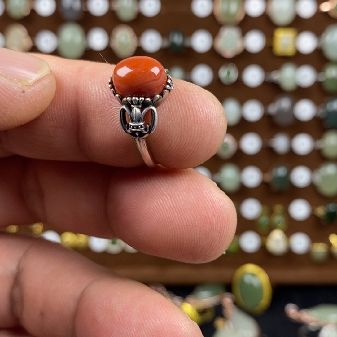 南红玛瑙戒指银S925镶嵌